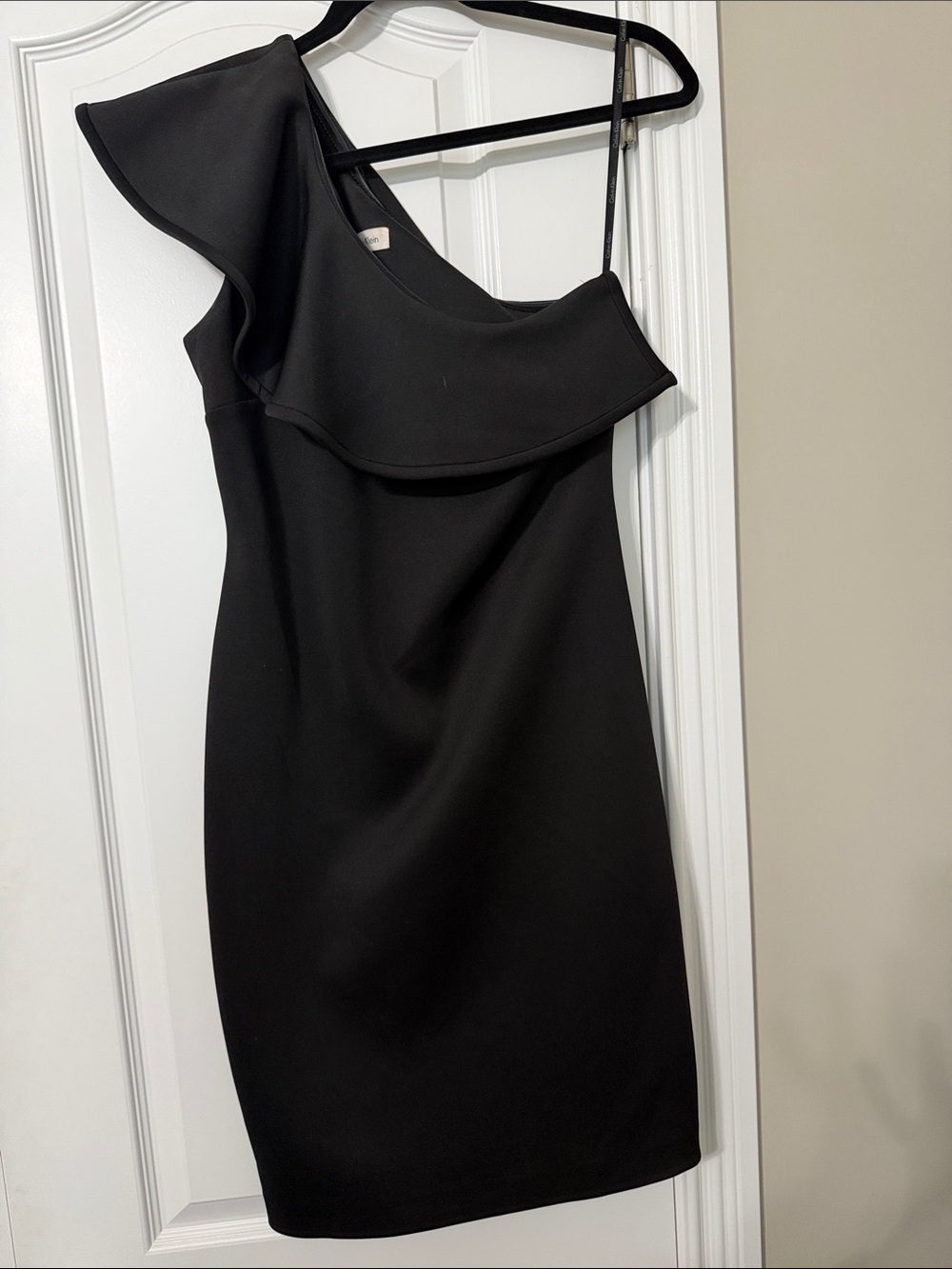 Calvin Klein Black One-Shoulder Ruffle Cocktail Dress